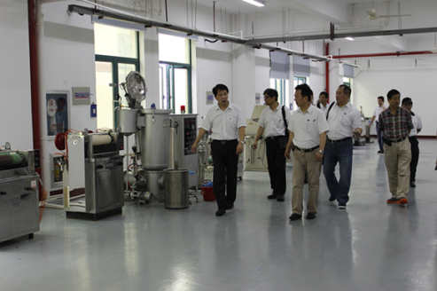 台湾纺织产业综合研究所一行专家莅临分院交流