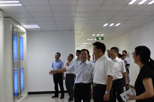 市委书记陈金彪一行到分院调研科技创新平台建设工作