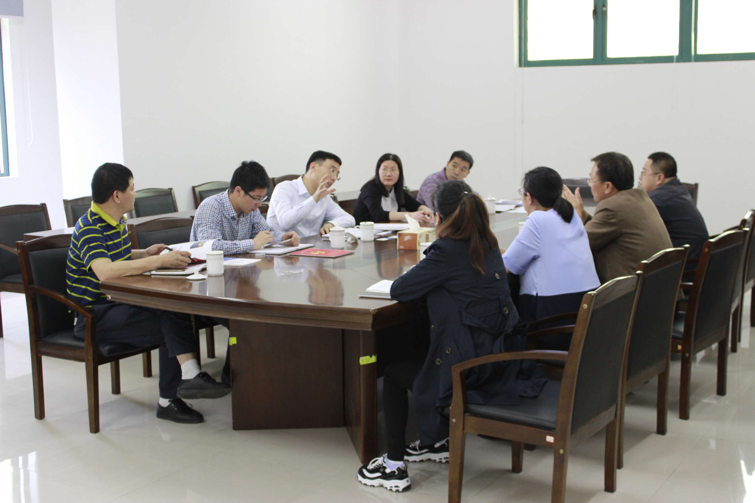 绍兴市科技局局长朱润晔一行到分院调研指导工作