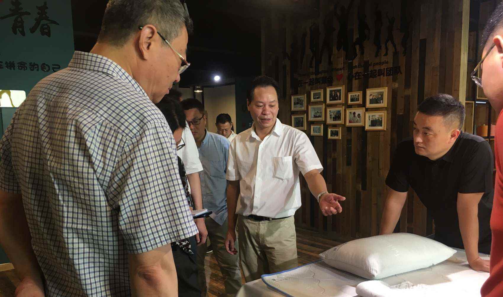 山东威高集团到浙江分院交流合作